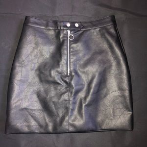 Leather Biker Zip Up Mini 🖤